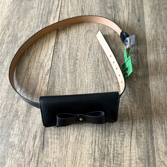 Kate Spade Black Leather Bow Bag  Belt - Picture 1 of 2